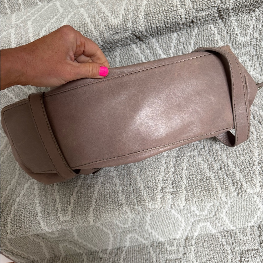 MARC BY MARC JACOBS Classic Q Groovee Satchel - Picture 3 of 16
